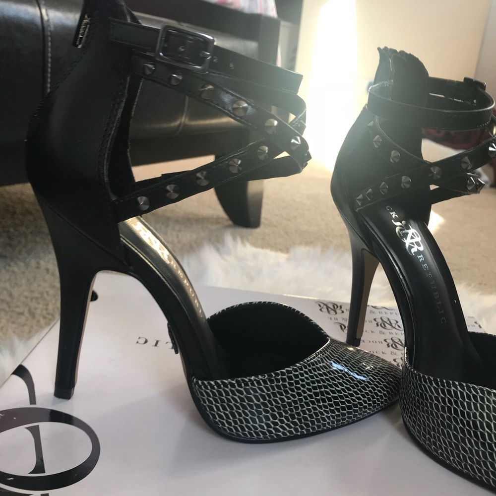 Rock and republic shoes